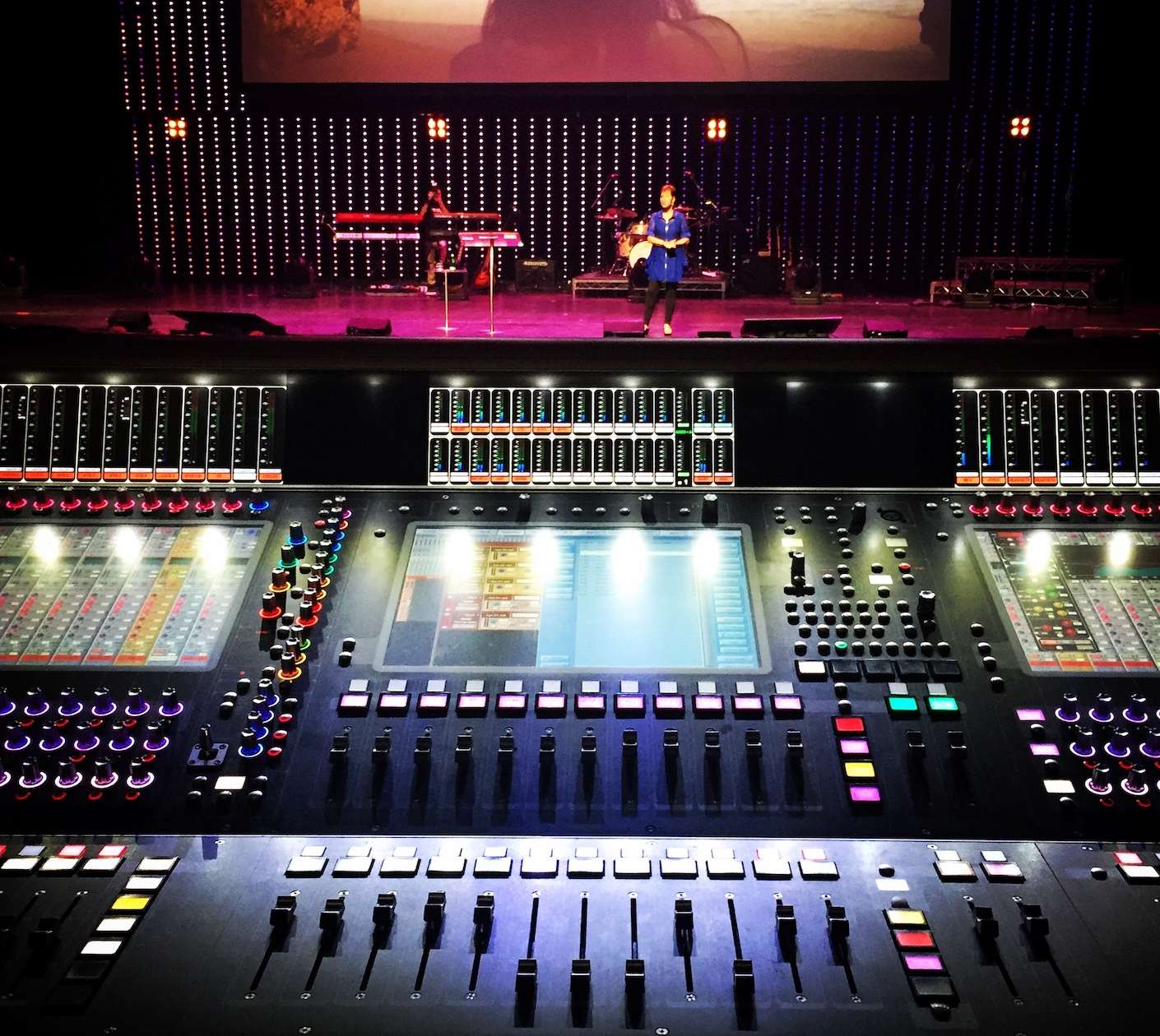 Live sound at an event at the Dolby Theater